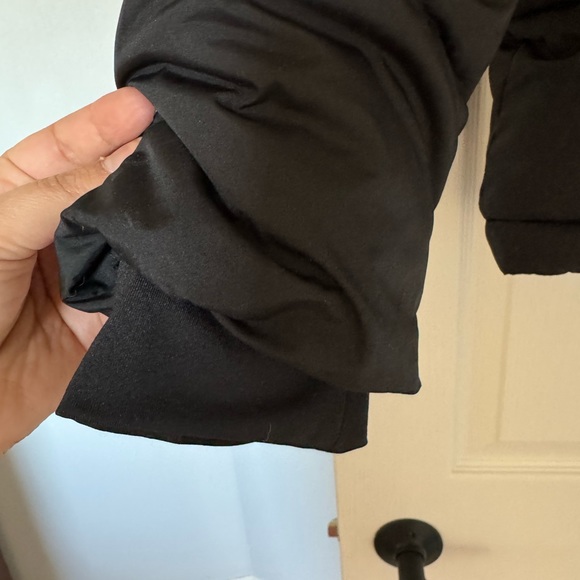 Gap Upcycled Puffer Coat in Black size S - Picture 7 of 12